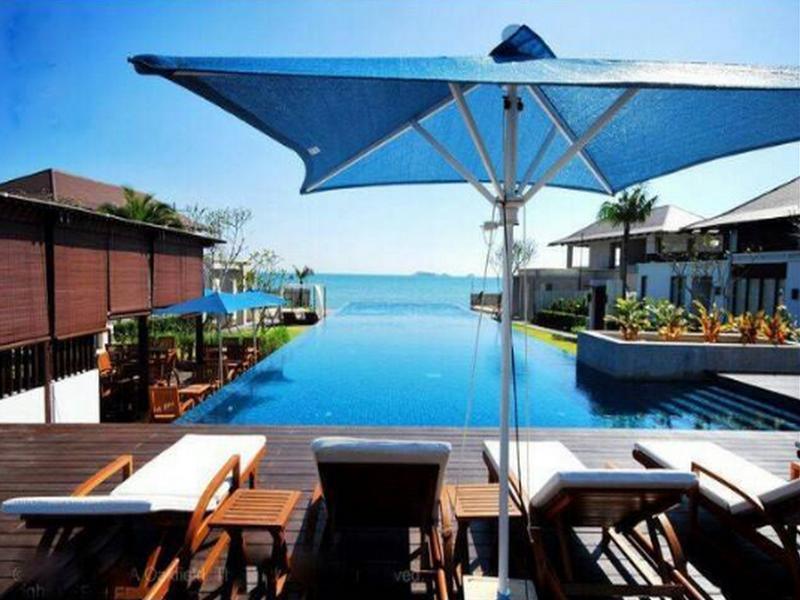 The Oriental Beach Resort Rayong Bagian luar foto